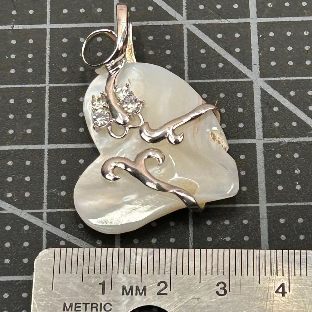 Vintage Sterling Silver 925 Overlay Mother of Pearl Heart Pendant CZ‎ Accent